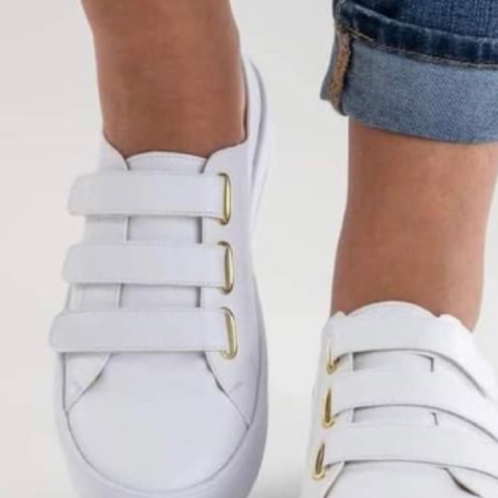 New fashion sports shoes